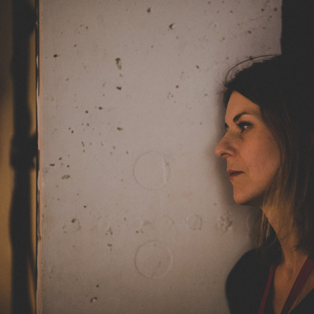 Goda Giedraityte. Foto Donatas Bielkauskas „Meno rakto“ laureatė – Goda Giedraitytė, „Šeiko šokio teatro“ bei tarptautinio menų festivalio „Plartforma“ prodiuserė (šiuo metu Klaipėdos muzikinio teatro vadovė). Apdovanojimas skiriamas už atkaklią ir nuoseklią veiklą Vakarų Lietuvoje.