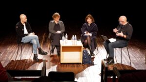 SMKA diskusija „Teatro (a)politiškumas šiandien: tarp kūrybos ir tribūnos”