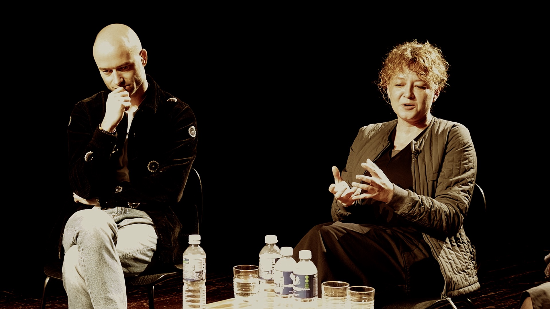 SMKA diskusija „Teatro (a)politiškumas šiandien: tarp kūrybos ir tribūnos”